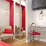 Eiffel Segur Otel Paris