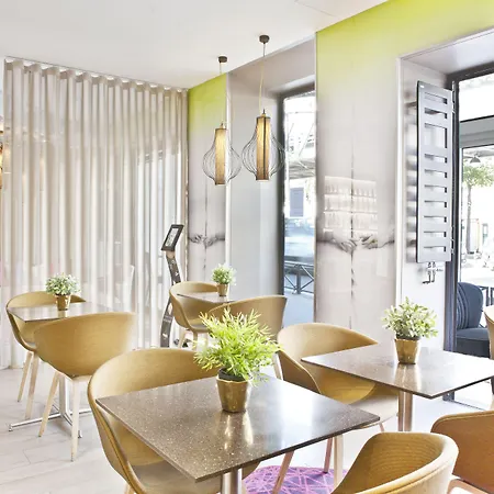 Eiffel Segur Hotel Paris