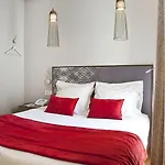 Eiffel Segur 3*