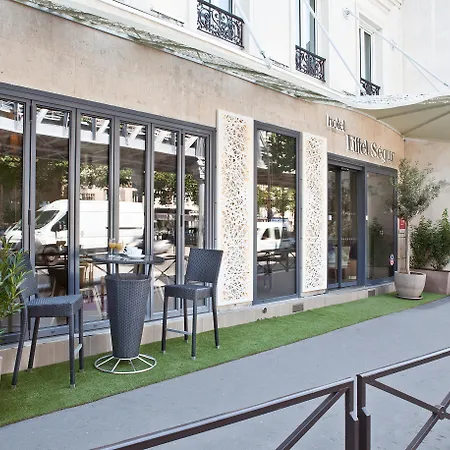 Eiffel Segur 3* Parigi