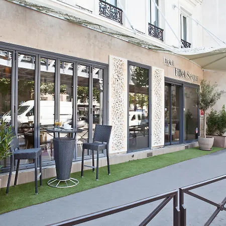 Eiffel Segur 3* Paris