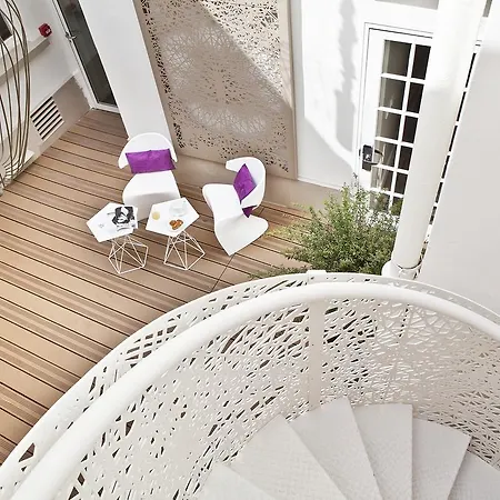 Eiffel Segur Hotel
