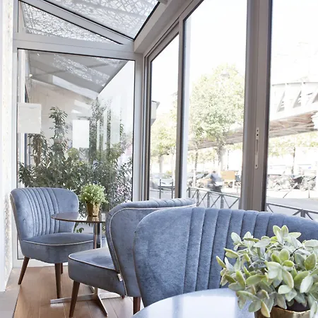 Eiffel Segur 3*