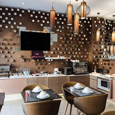 Eiffel Segur 3* 파리