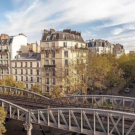 Eiffel Segur Hotel Paris