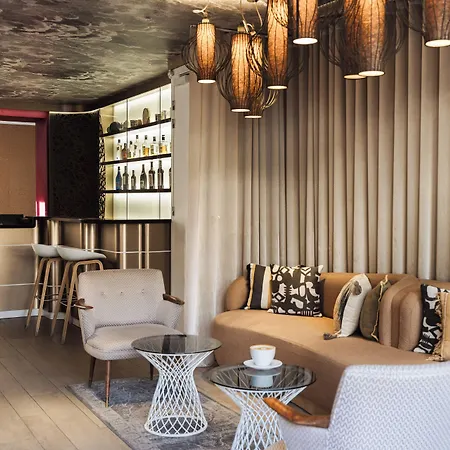 Hotel Eiffel Segur París