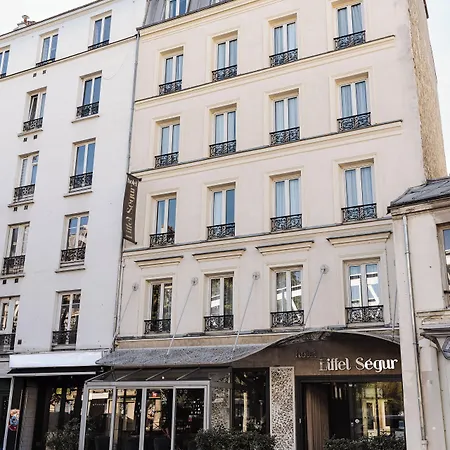 Hotel Eiffel Segur