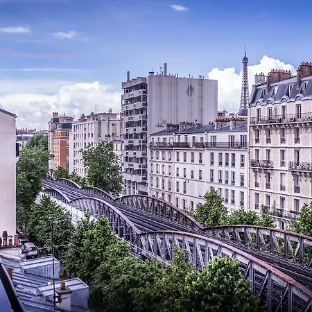 Eiffel Segur Paris