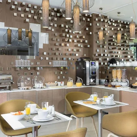Eiffel Segur Hotel Paris