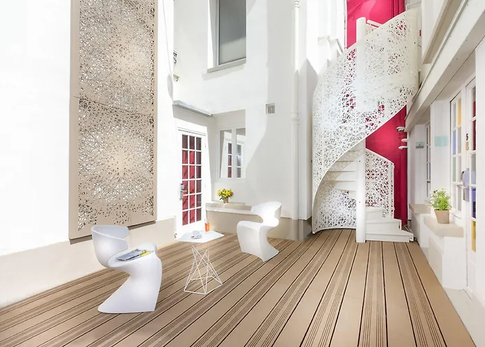 Hotel Eiffel Segur Paris