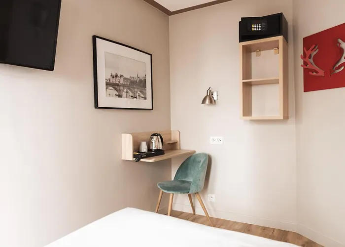 Otel Eiffel Segur Paris