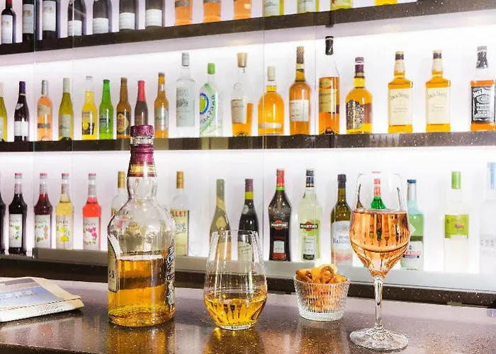 Eiffel Segur Hotel Paris