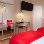 Eiffel Segur Hotel 3*