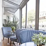 Eiffel Segur 3*