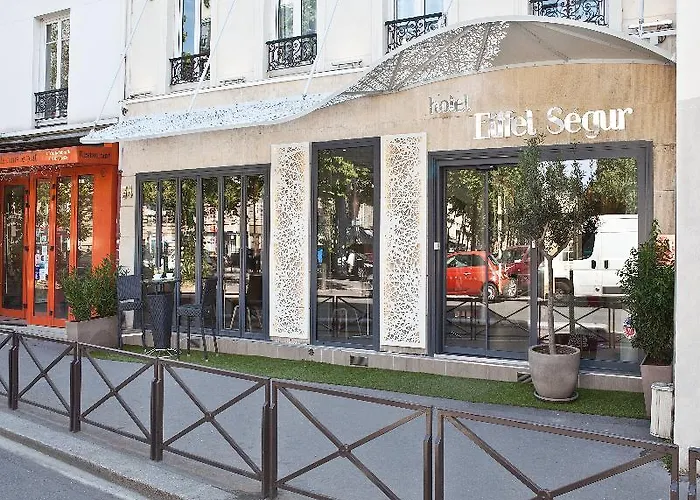 Hotel Eiffel Segur Paříž