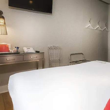 Eiffel Segur Hotel Paris