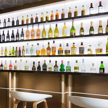 Eiffel Segur 3* Paris